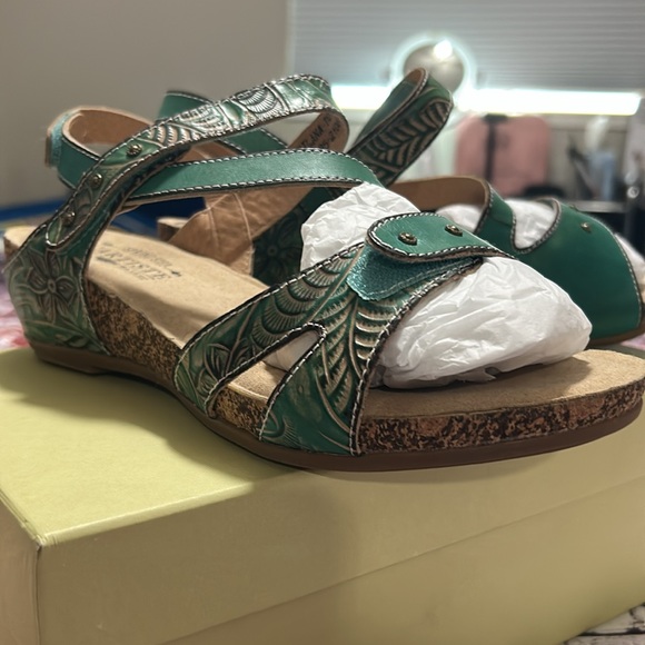 L’ Artiste Quilana NEW in Box Size 39 Teal - Picture 6 of 14